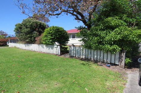 Photo of property in 14 Tasman Street, Carters Beach, Westport, 7825