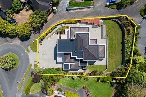 Photo of property in 35 Eynsham Court, Dannemora, Auckland, 2016