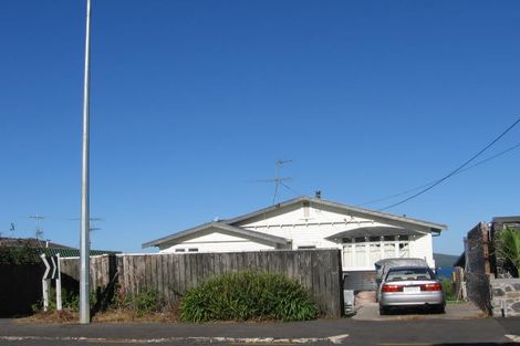 Photo of property in 257 Hurstmere Road, Takapuna, Auckland, 0622