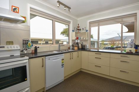 Photo of property in 240 High Street North, Carterton, 5713