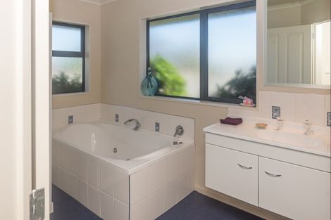 Photo of property in 18 Millibrook Place, Tinwald, Ashburton, 7700