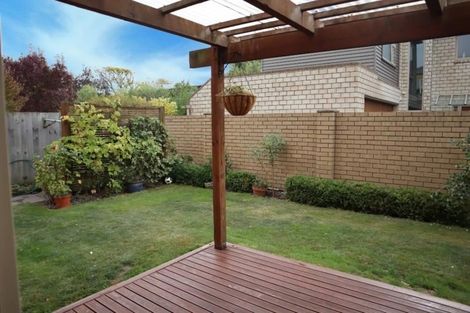 Photo of property in 2 Fieldstone Lane, Spreydon, Christchurch, 8024