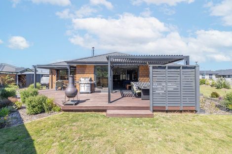 Photo of property in 8 Komahimahi Way, Motuoapa, 3382