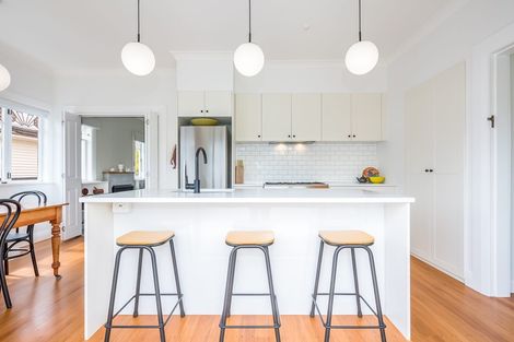 Photo of property in 24 Hart Avenue, Boulcott, Lower Hutt, 5011