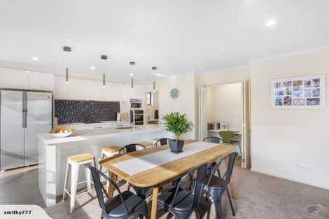 Photo of property in 6 Selliera Place, Papamoa Beach, Papamoa, 3118