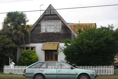 Photo of property in 110 Gayhurst Road, Dallington, Christchurch, 8061