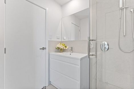 Photo of property in 133f Manuroa Road, Takanini, 2112