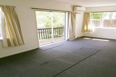 Photo of property in 38 Neal Avenue, Glenfield, Auckland, 0629