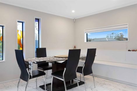 Photo of property in 6 Benjes Place, Woodend, 7610