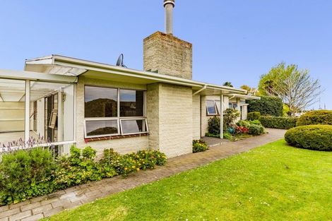Photo of property in 3 Dolbel Street, Taradale, Napier, 4112