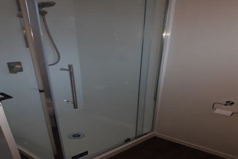 Photo of property in 4 Earnslaw Crescent, Clover Park, Auckland, 2019