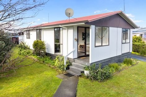 Photo of property in 5 Aintree Street, Nawton, Hamilton, 3200