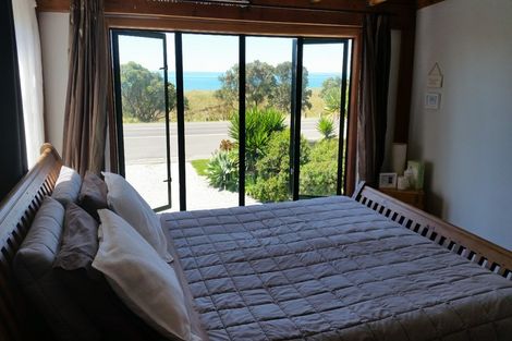 Photo of property in 57 Moana Road, Okitu, Gisborne, 4010