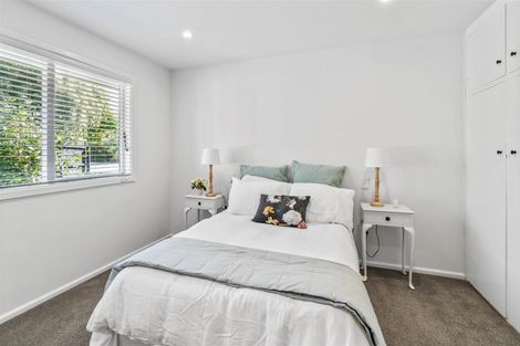 Photo of property in 2/104a Idris Road, Bryndwr, Christchurch, 8052