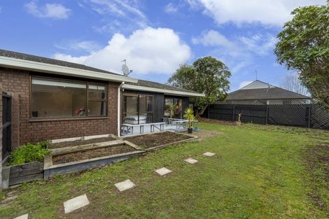 Photo of property in 20 Cherrywood Place, Redwood, Christchurch, 8051