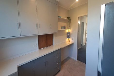 Photo of property in 5 Mulberry Street, Maungaraki, Lower Hutt, 5010
