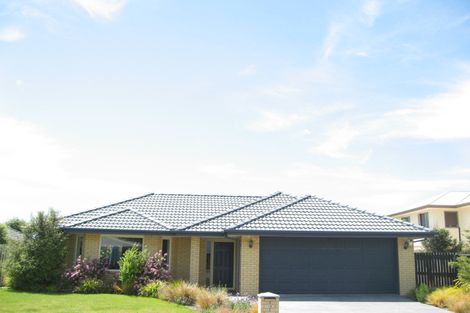 Photo of property in 19 Fishermans Rest, Waimairi Beach, Christchurch, 8083