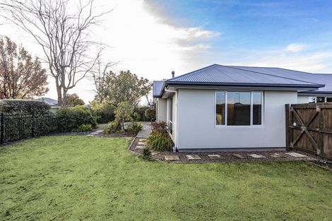 Photo of property in 38 Pentecost Road, Rangiora, 7400