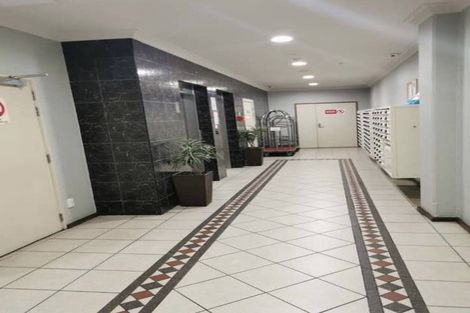 Photo of property in Atrium Towers, 4n/154 The Terrace, Wellington Central, Wellington, 6011