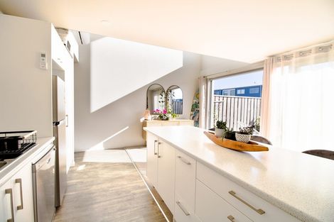 Photo of property in 31 Reynolds Place, Papamoa Beach, Papamoa, 3118