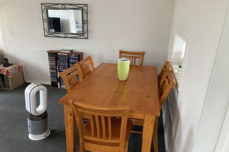 Photo of property in 7/38 Edmonton Road, Henderson, Auckland, 0612