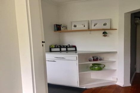 Photo of property in 34 Ranui Terrace, Tawa, Wellington, 5028