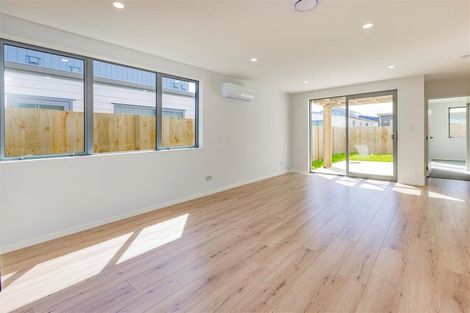 Photo of property in 38 Clayden Shuttleworth Street, Papakura, 2110