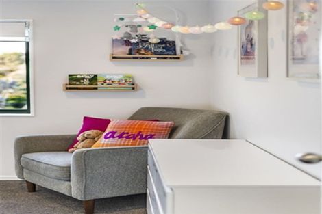 Photo of property in 319a Rangatira Road, Beach Haven, Auckland, 0626