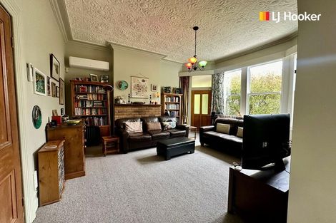 Photo of property in 24 Mataora Road, Kenmure, Dunedin, 9011