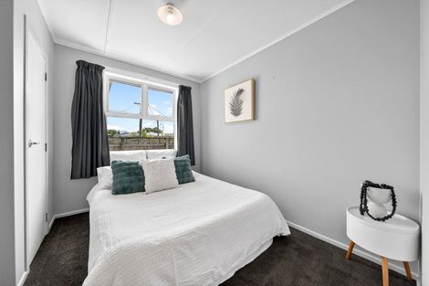 Photo of property in 26 Wavell Crescent, Lansdowne, Masterton, 5810