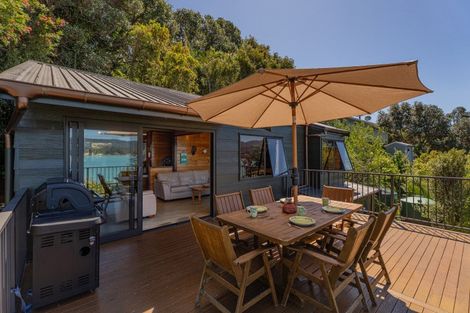 Photo of property in 2470 Wyuna Bay Road, Wyuna Bay, Coromandel, 3581