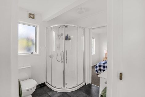 Photo of property in 11 Leander Place, Milson, Palmerston North, 4414