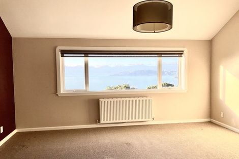 Photo of property in 1b Wadestown Road, Wadestown, Wellington, 6012