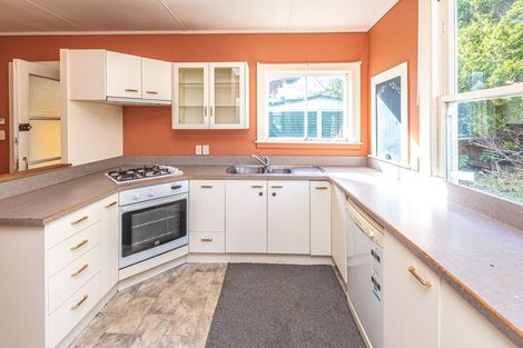 Photo of property in 14 Hurworth Place, College Estate, Whanganui, 4500