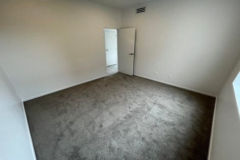 Photo of property in 20 Lockyer Road, Kumeu, 0810