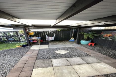Photo of property in 2/9 Copley Street, New Lynn, Auckland, 0600