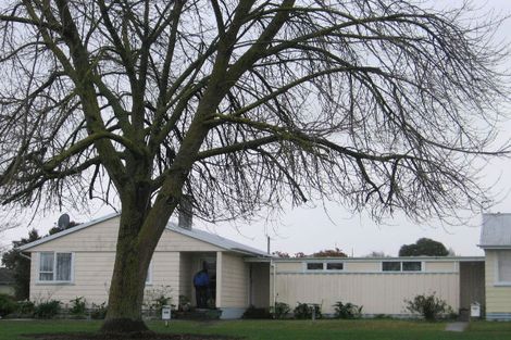 Photo of property in 813-815 Kiwi Street, Camberley, Hastings, 4120