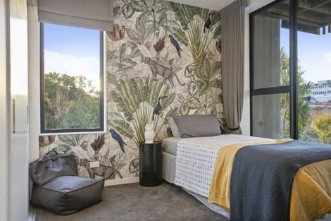 Photo of property in Sugar Lane Apartments, 13/31 Rawene Road, Birkenhead, Auckland, 0626