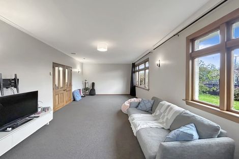 Photo of property in 17 Renfrew Street, Waikiwi, Invercargill, 9810