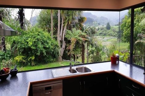 Photo of property in 28 Wallace Loop Road, Koputaroa, Levin, 5571