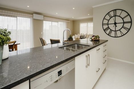 Photo of property in 6 Karearea Drive, Coastlands, Whakatane, 3120