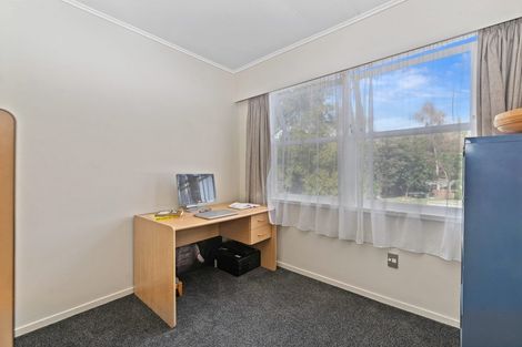 Photo of property in 28 Alison Street, Mangakakahi, Rotorua, 3015