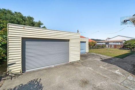 Photo of property in 6 Foster Street, Taita, Lower Hutt, 5011