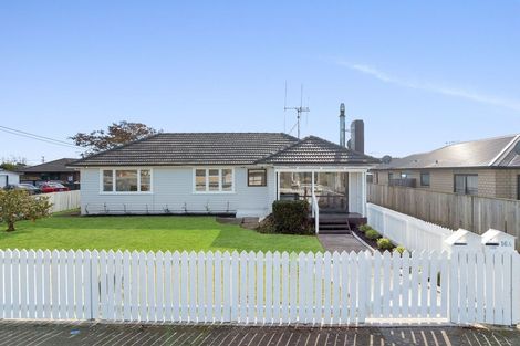 Photo of property in 16 Norman Street, Nawton, Hamilton, 3200