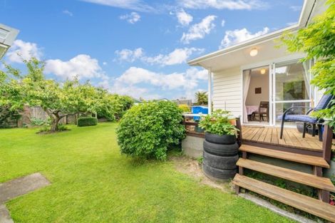 Photo of property in 4 Ruapae Grove, Trentham, Upper Hutt, 5018