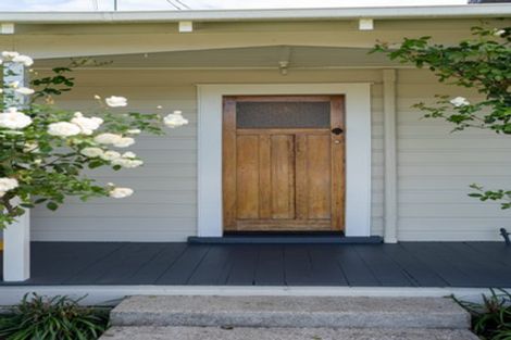 Photo of property in 18 Clare Street, Cambridge, 3434