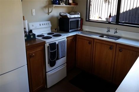 Photo of property in 231 Beacon Point Road, Wanaka, 9305