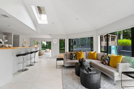 Photo of property in 127 Onetaunga Road, Chatswood, Auckland, 0626