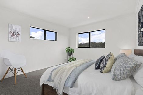 Photo of property in 24 Vincent Mcgrath Crescent, Swanson, Auckland, 0614