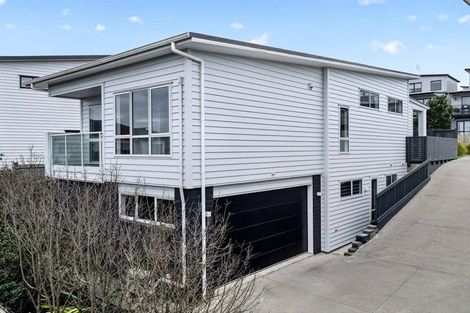 Photo of property in 41 Ascension Crescent, Orewa, 0931
